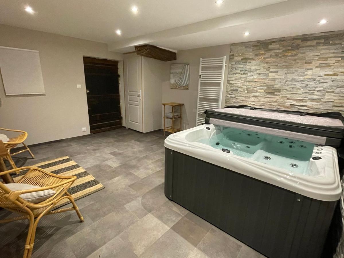 Chambres D Hotes Avec Piscine Et Spa La Foliere Saumur Villebernier Экстерьер фото